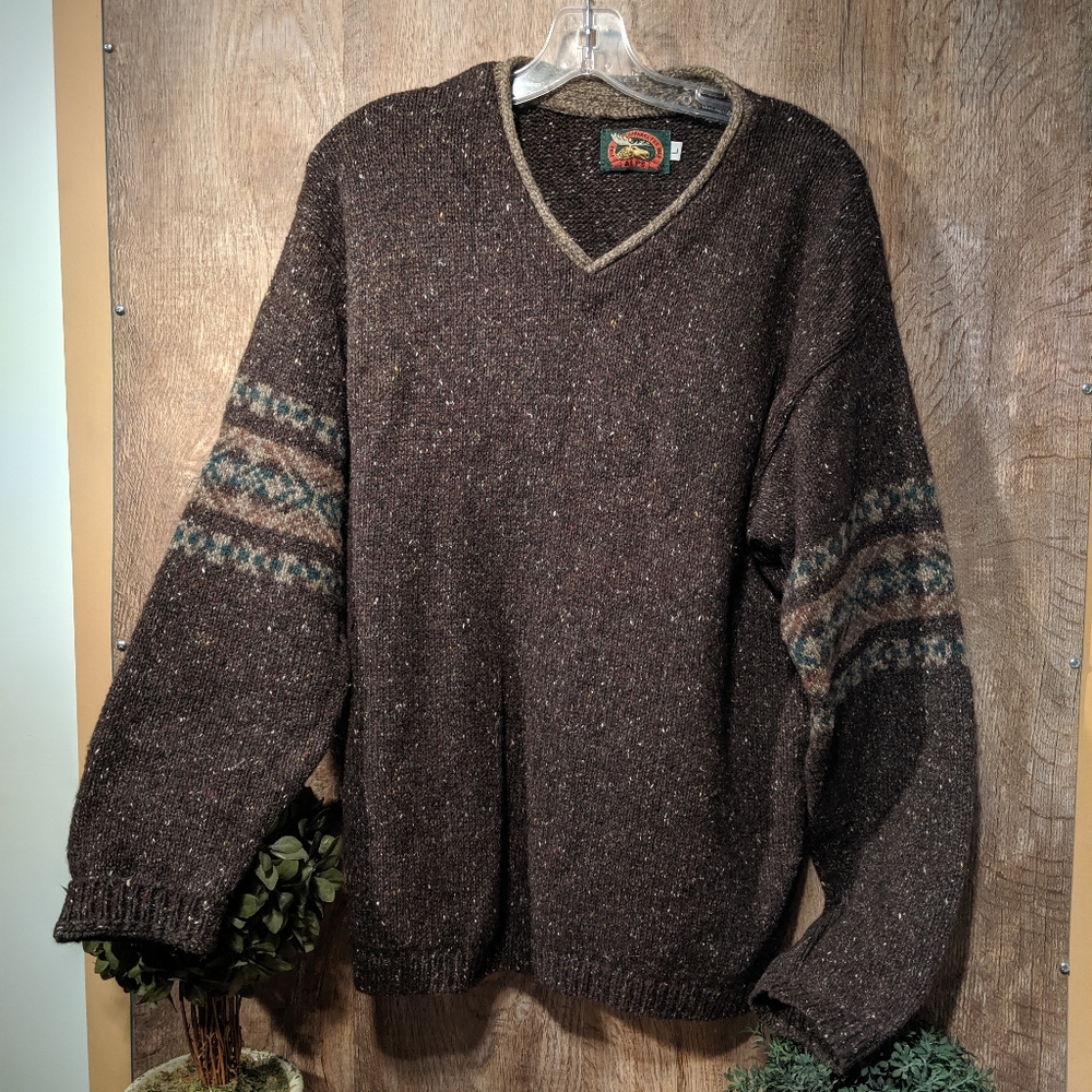 Men's Wool Sweater Size Large Switzerland …. Box 4